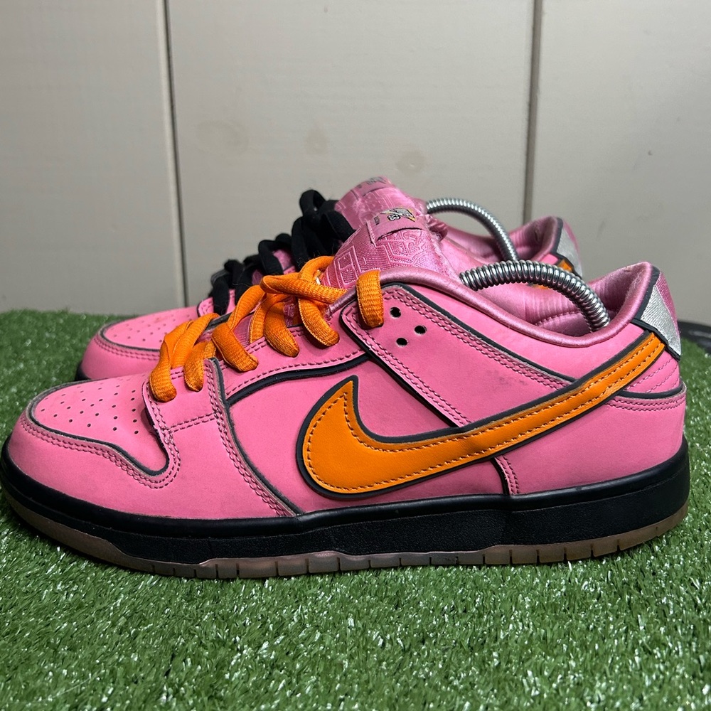 Size 9M- Nike SB Dunk Low The Powerpuff Girls Blossom Pink UA